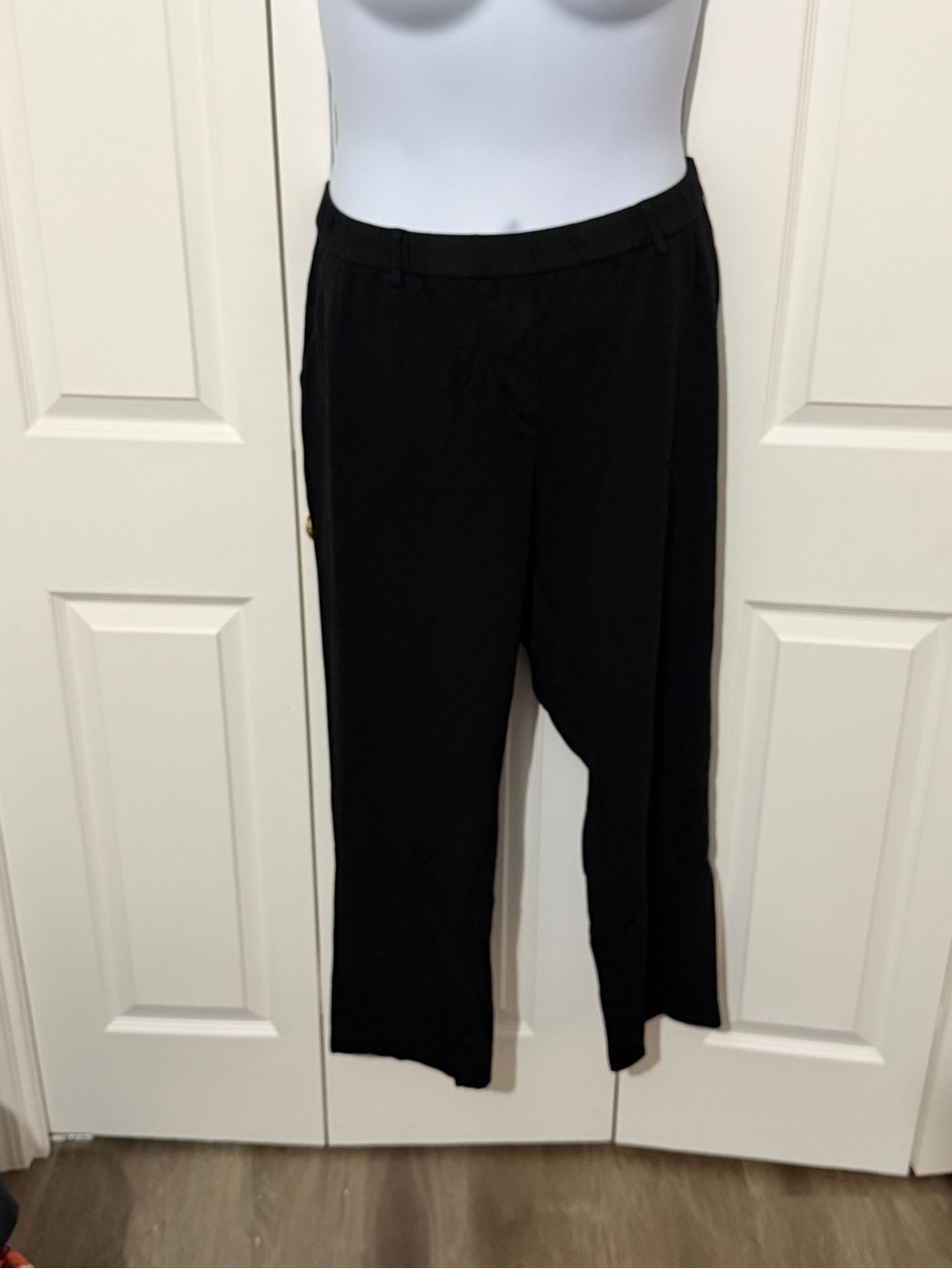 Talbots Black Cropped Straight-Leg Trousers 16w